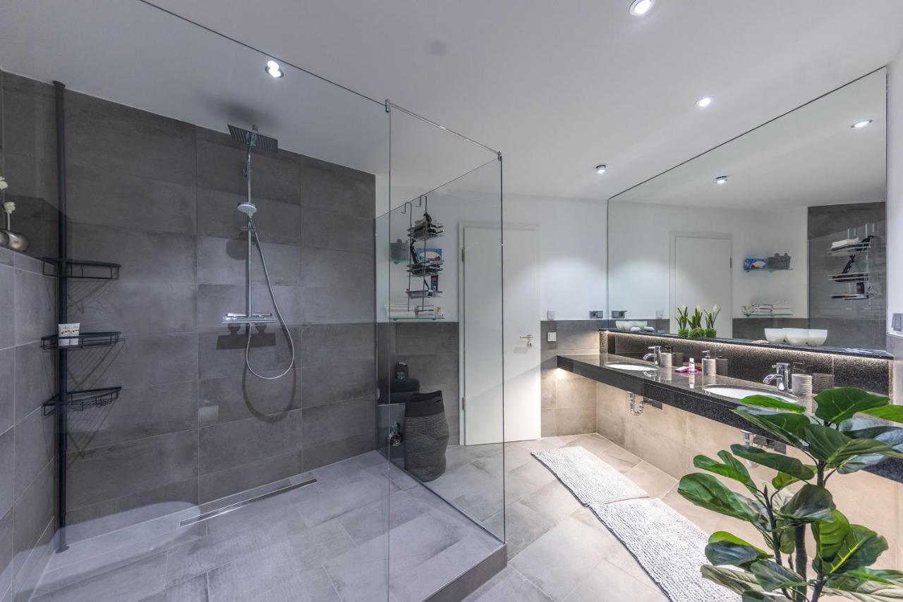 Luxus Wellness Loft - 245Qm - Designwohnen Im Zentrum Gutersloh Ngoại thất bức ảnh