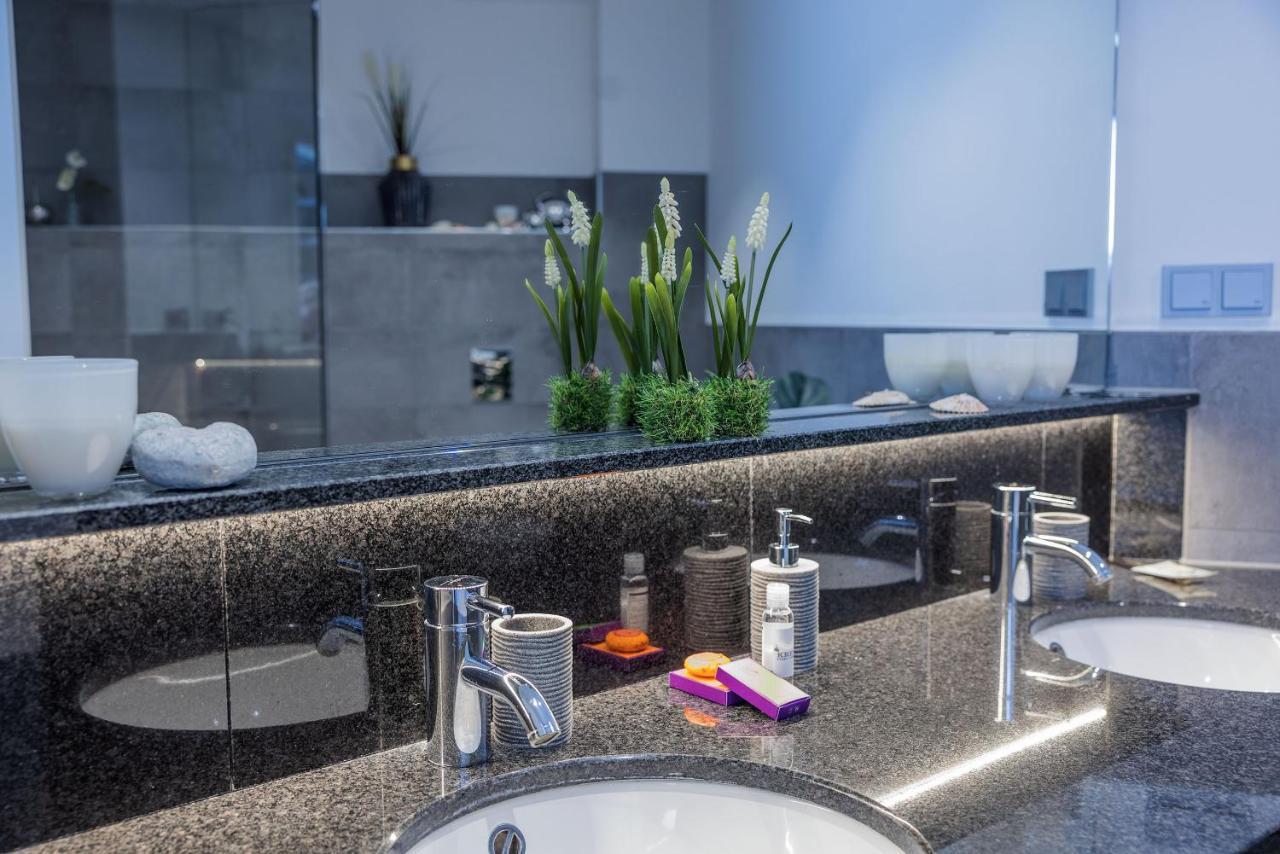 Luxus Wellness Loft - 245Qm - Designwohnen Im Zentrum Gutersloh Ngoại thất bức ảnh