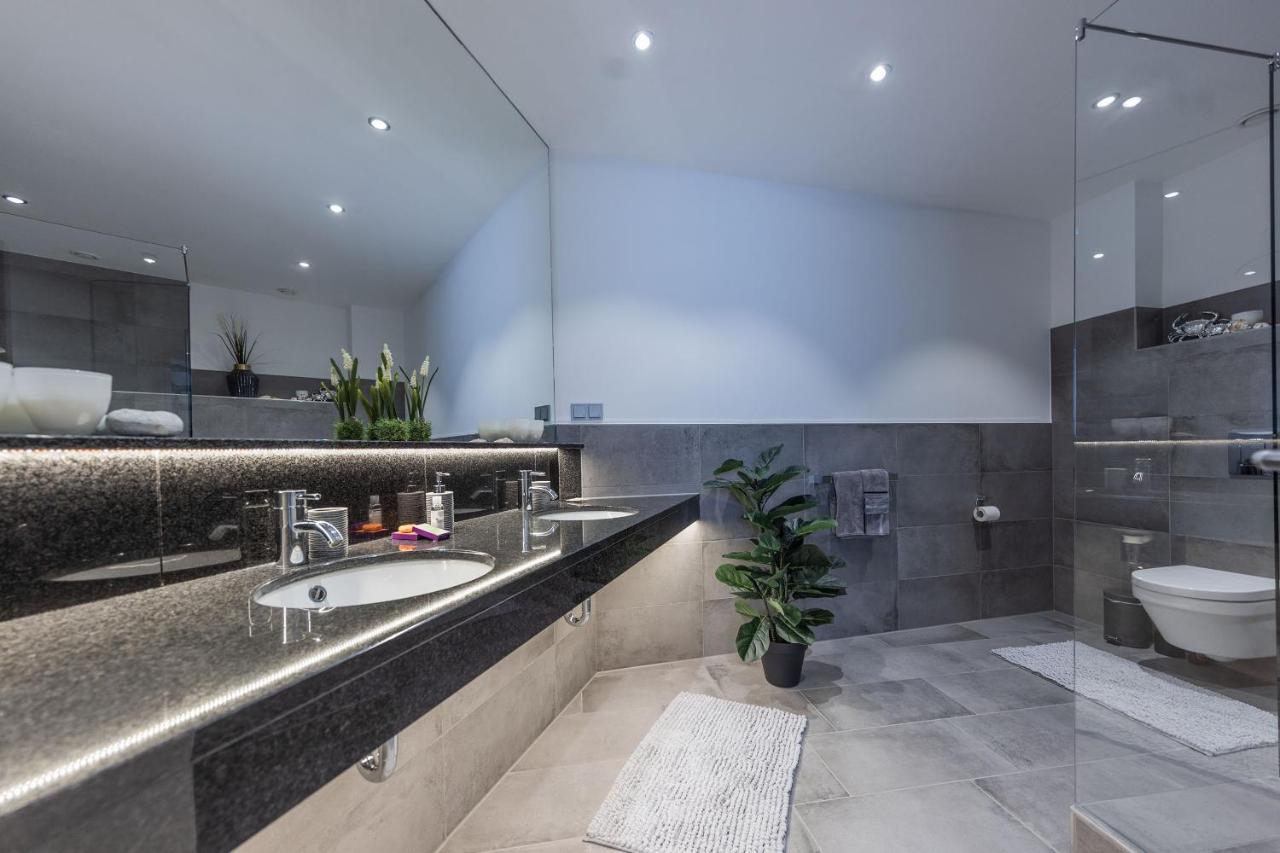 Luxus Wellness Loft - 245Qm - Designwohnen Im Zentrum Gutersloh Ngoại thất bức ảnh