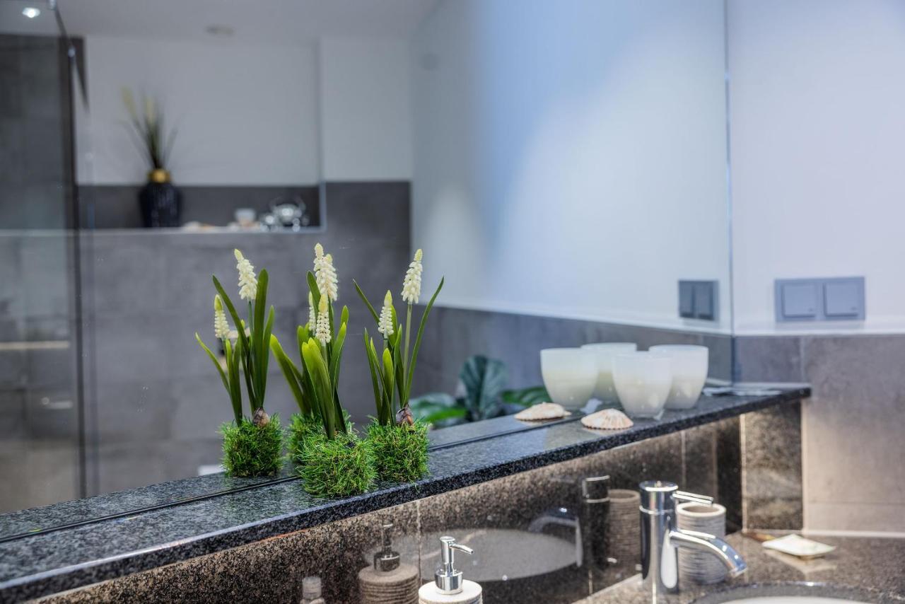 Luxus Wellness Loft - 245Qm - Designwohnen Im Zentrum Gutersloh Ngoại thất bức ảnh